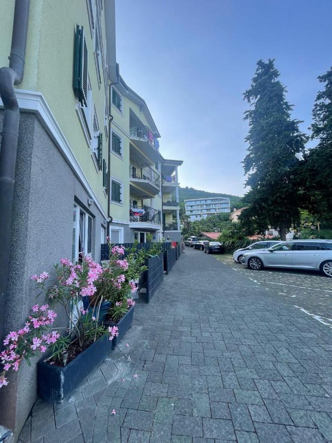 Apartman Mare โอปาติยา ภายนอก รูปภาพ